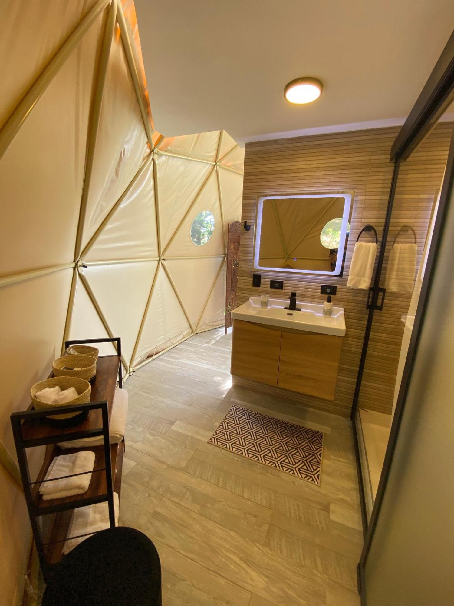 Way To Heaven Glamping Hotel Monteverde Bagian luar foto